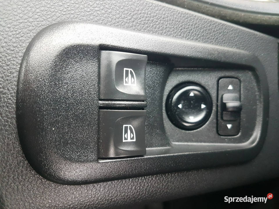 Renault Master 8EP CHŁODNIA MROŹNIA 421x211x201 Renault Poręba