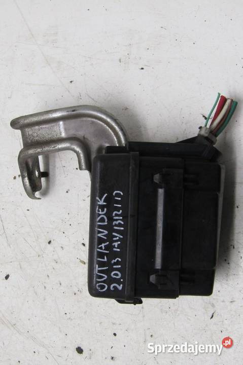 SKRZYNKA BEZPIECZNIKÓW 20 DOHC MITSUBISHI lubelskie