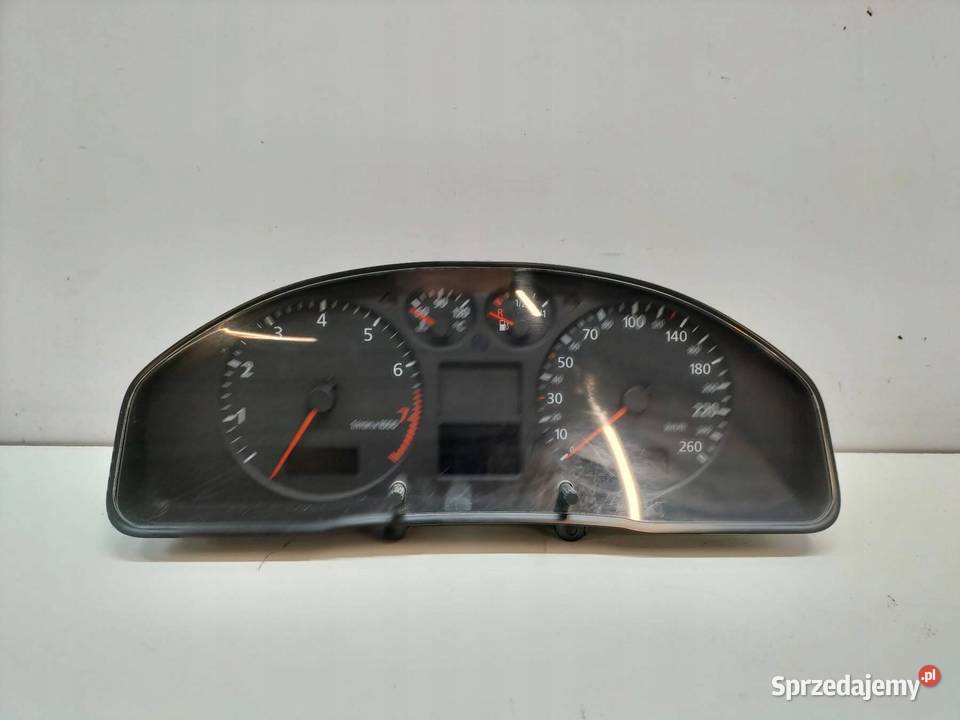 LICZNIK 8D0920901D 16 B Audi A4 I 19942001 B5 świętokrzyskie