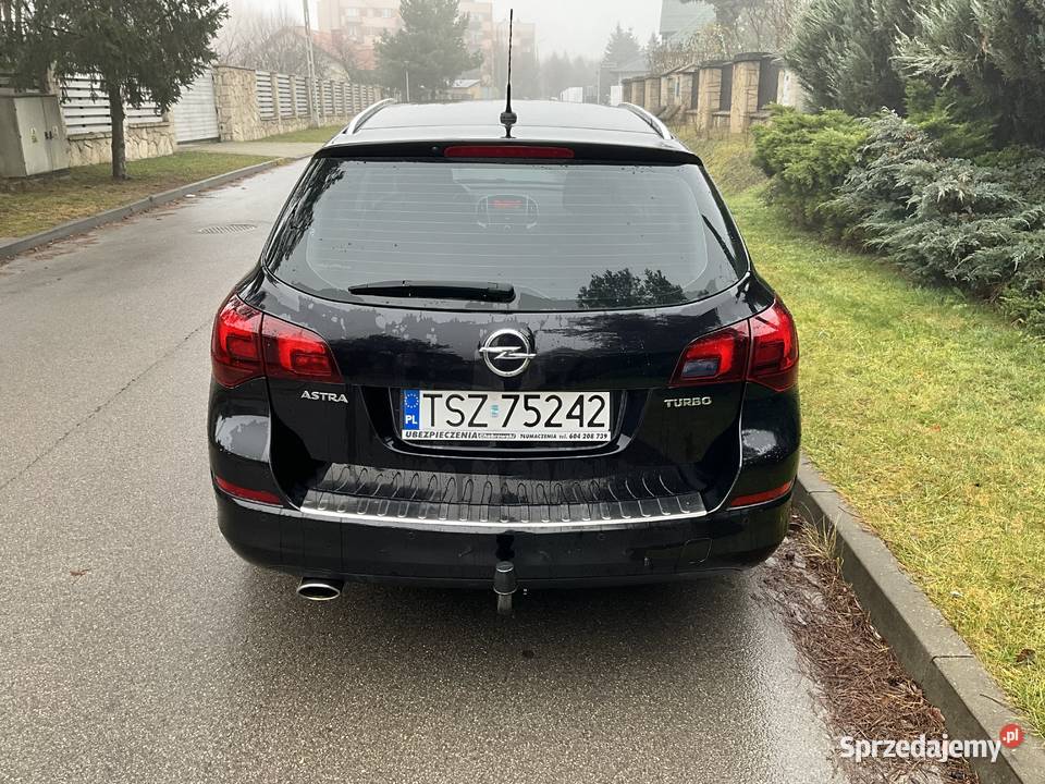 Opel Astra J Kombi 14 Turbo Innovation lakier metallic Staszów