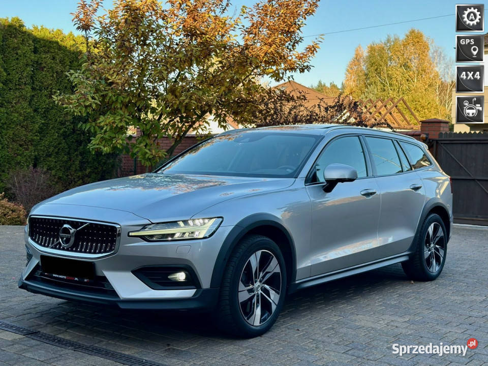 Volvo V60 Cross Country AWD Intro edition Bowers & Wilkins