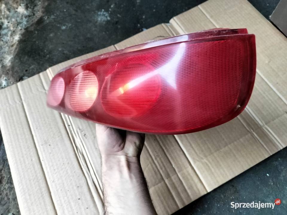 FIAT SEICENTO LAMPA TYŁ TYLNA PRAWA
