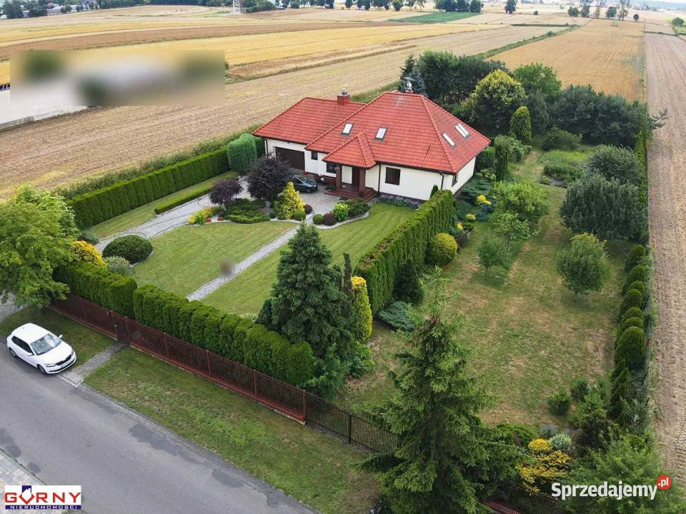sprzedaży domu wolnostojącego Majków Duży 260m2 5346zł/m2