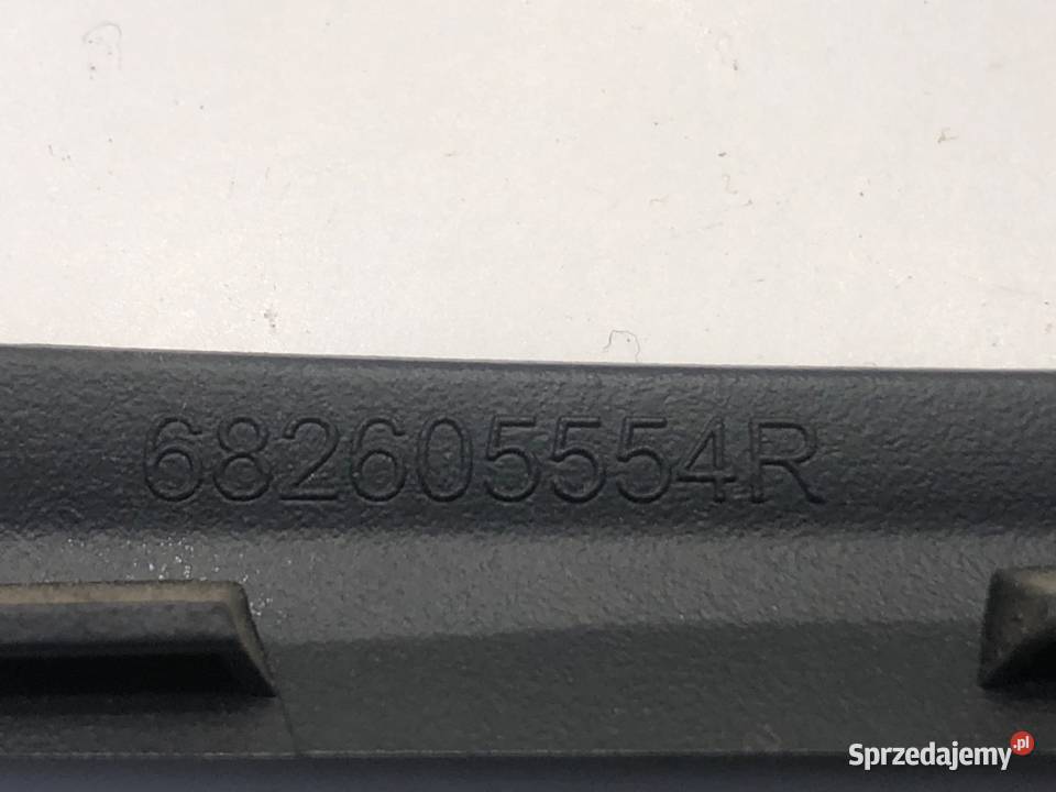 KRATKA NAWIEWU PRZÓD DACIA DOKKER 682606882R Wyposażenie wnętrza