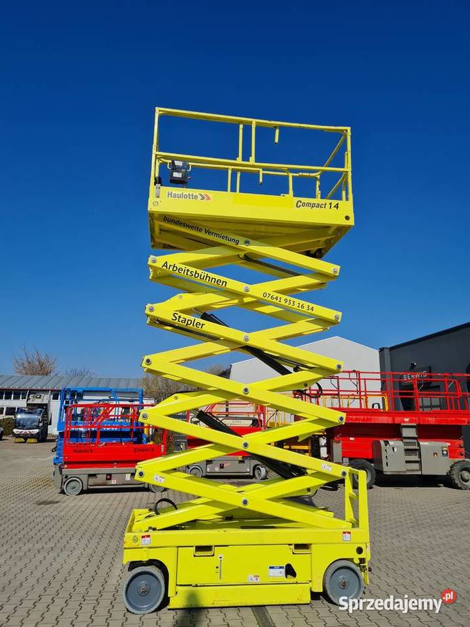 Podnośni nożycowy Haulotte Compact 14 2016 wys Dąbrowa Tarnowska sprzedam
