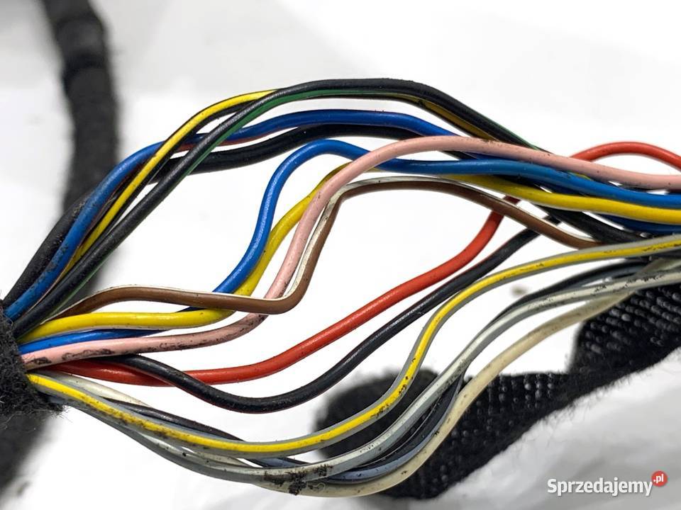 LUSTERKO PRAWY AUDI A8 D3 SedanLimuzyna 0210 podkarpackie