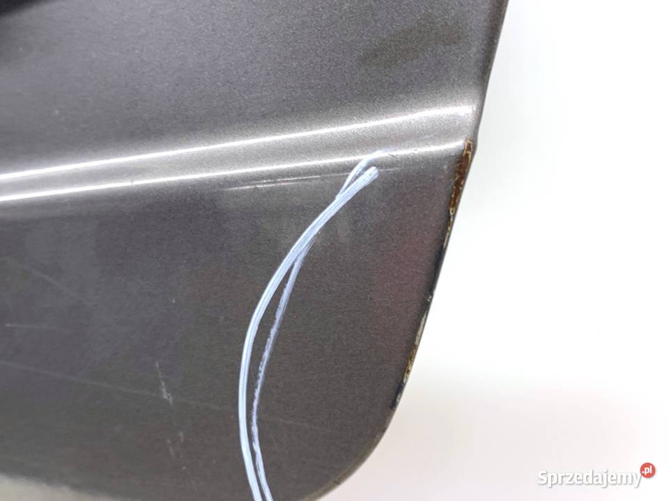 DRZWI LEWY TYŁ MERCEDES W201 SedanLimuzyna 8293 Karoseria sprzedam