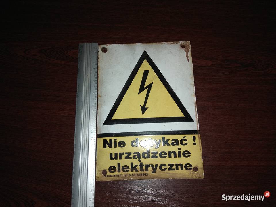 Tablica ostrzegawcza z PRL 1859