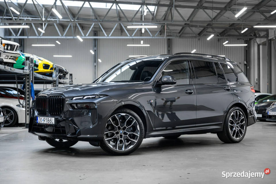 BMW X7 xDrive40d Individual Gwarancja 122028 Rok produkcji 2025 małopolskie