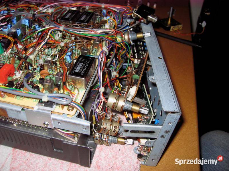 Radio SERWIS naprawa transceiverów KF VHF UHF Gdańsk