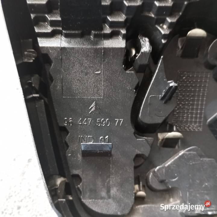 Znaczek logo emblemat Peugeot 206 207 Partner Pozostałe Złotoryja