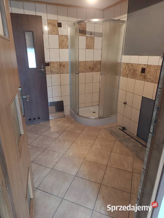 Warsztat garaż pod wynajem podnośniki kanał na Górno