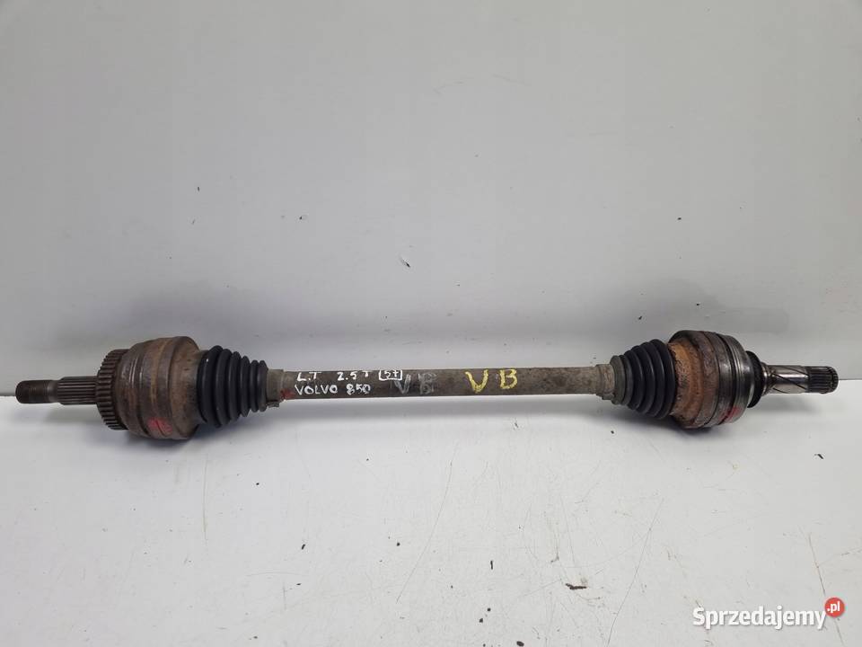 PÓŁOŚ VOLVO 850 24 25 T LEWA TYLNA półośka lewy osobowe Chełm