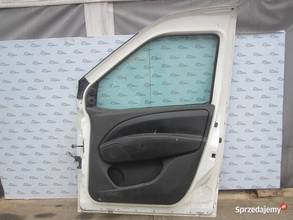 OPEL COMBO D drzwi prawe przód