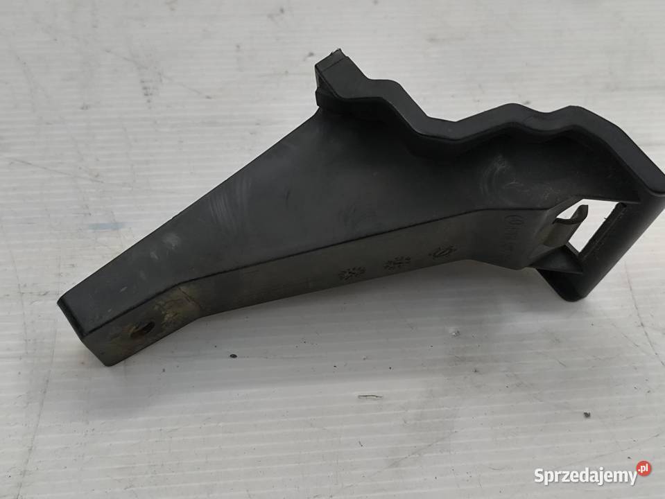 MOCOWANIE ŚLIZG ZDERZAKA LEWY TYŁ MERCEDES W204 osobowe wielkopolskie