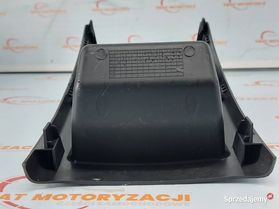 CITROEN DS4 12r osłona podłokietnika 9670543477