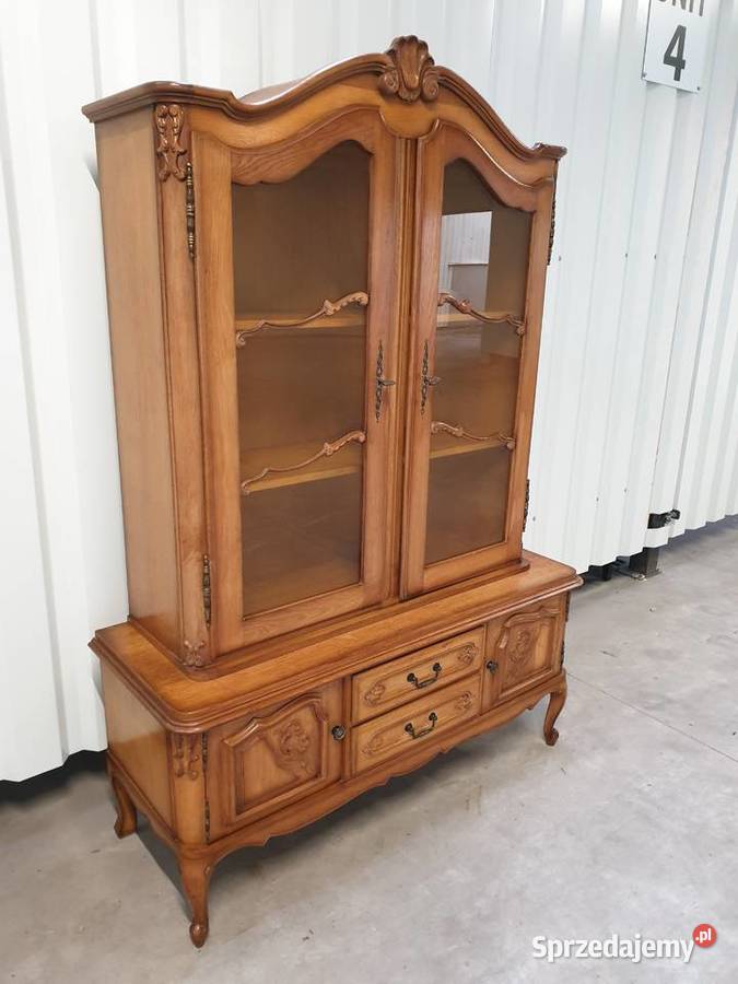 Piękna witryna w stylu ludwikowskim z Francji mazowieckie Warszawa