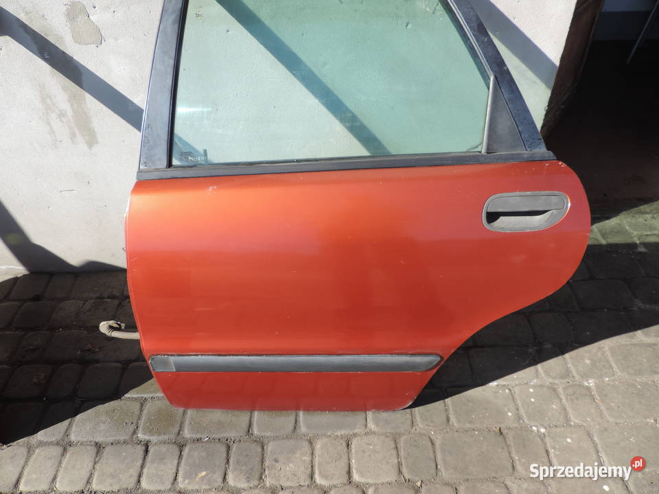 VOLVO V40 I FL DRZWI LEWE TYLNE TYŁ 33822 Drzwi Nowy Sącz