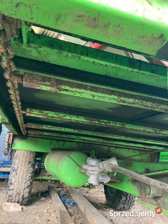 Rozrzutnik obornika Agromet Brzeg 35t nieuszkodzony Pińczów