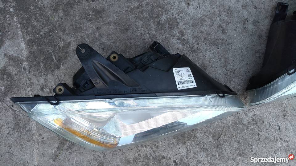 Focus MK2 lampy przednie świętokrzyskie