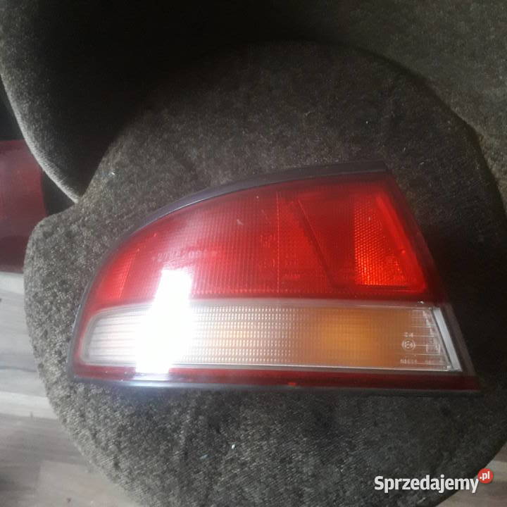 Reflektor pasazera Mitsubishi Galant 9296r Żabno