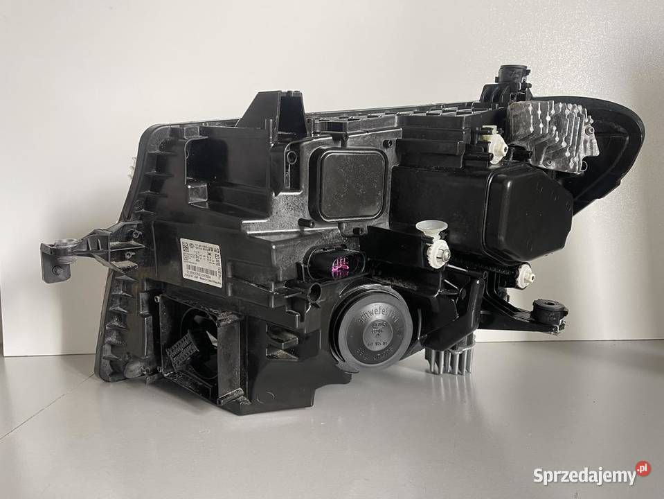 VW CRAFTER MAN TGE PRAWA LAMPA FULL LED osobowe Ostroróg