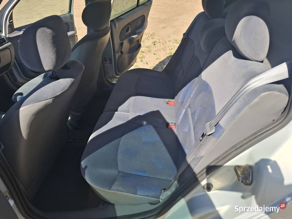 Clio 14 B LPG 5 drzwi klima HAK Clio Toruń