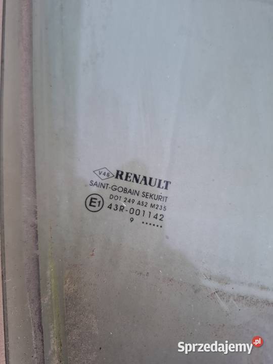 Szyba drzwi Renault Megane III HB 2009 Przyborów