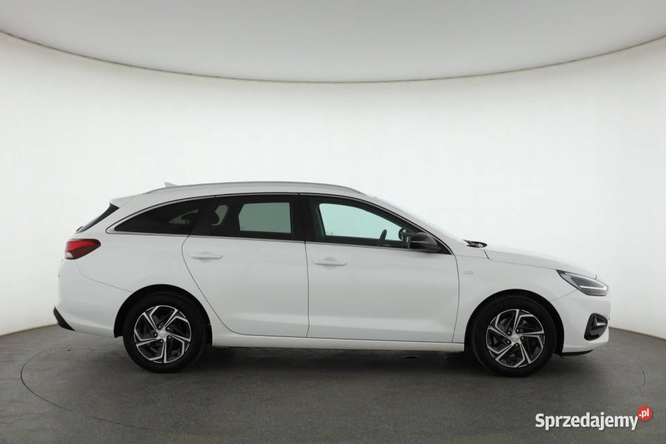 Hyundai i30 15 TGDI MHEV wspomaganie kierownicy Motoryzacja Piaseczno