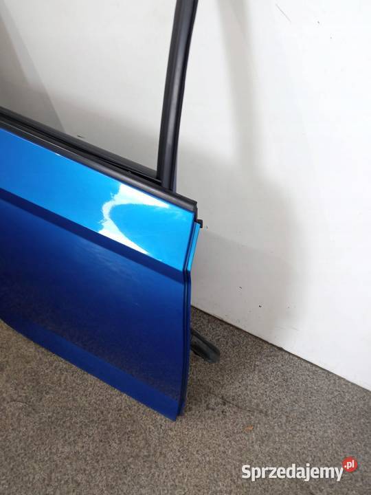 DRZWI PRAWE TYŁ 5D HB NIEBIESKIE Skoda Fabia III Rok produkcji 2019 Drzwi