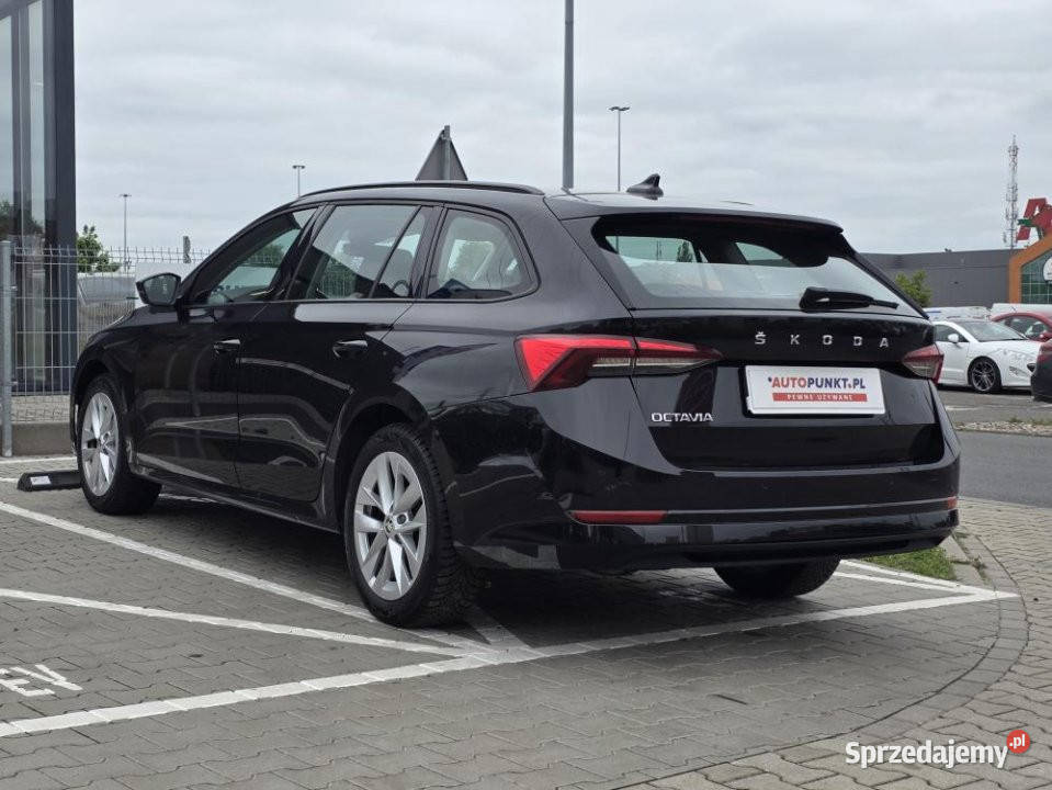 Skoda Octavia 2021r FV23 automat 1 WŁ nieuszkodzony wielkopolskie Poznań sprzedam