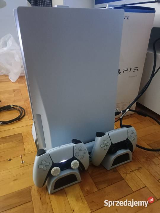 Konsola Playstation 5 z napędem CFI 1216A pad Libiąż