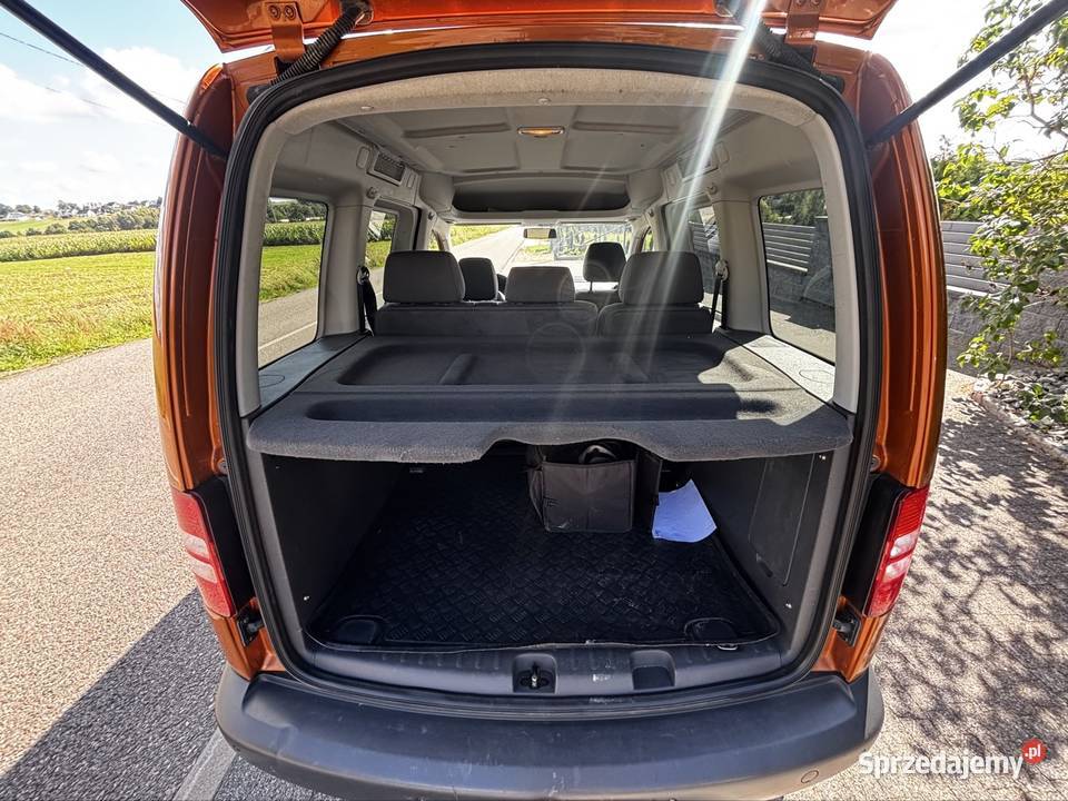 VW Caddy 16 tdi DSG klimatyzacja Sierakowice