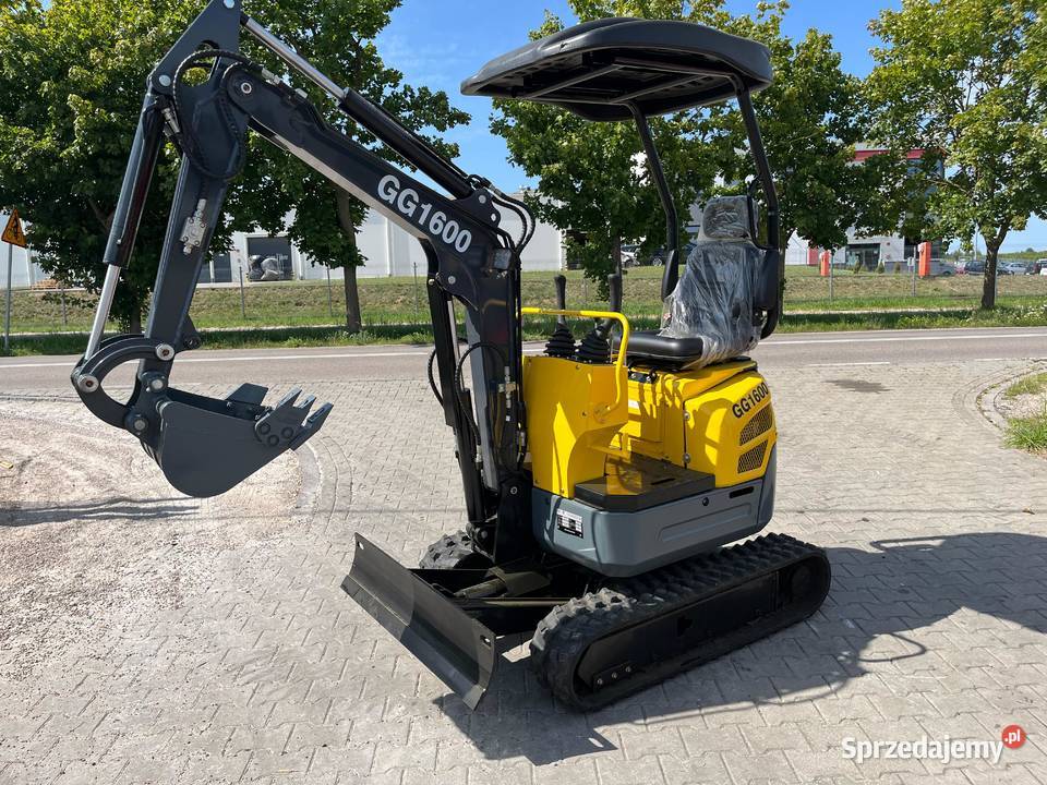 Minikoparka gąsienicowa GG1600 silnik Kubota lubelskie Poniatowa sprzedam