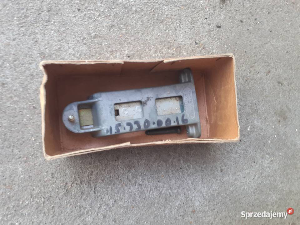 Mercedes W114 W115 ogranicznik drzwi Toruń sprzedam