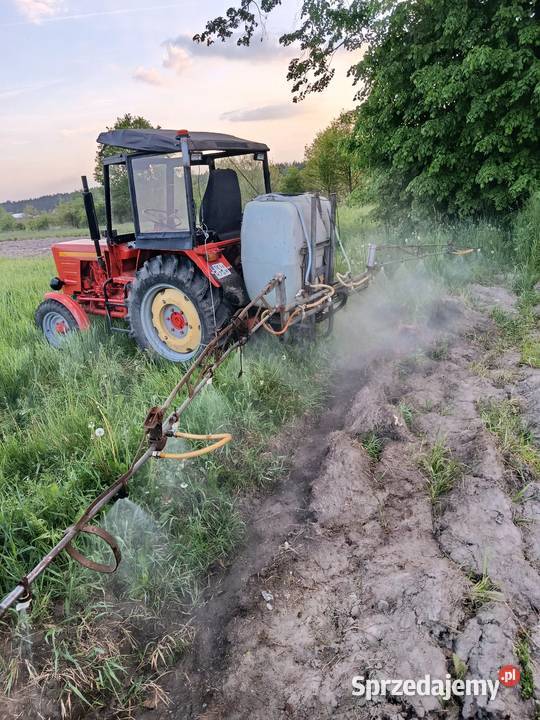 Opryskiwacz polowy z wałkiem świętokrzyskie
