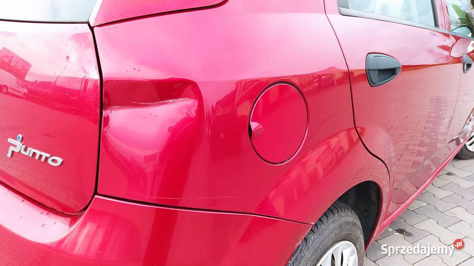Fiat Grande Punto 14 77 piękny czerwony kolor Rzeszów
