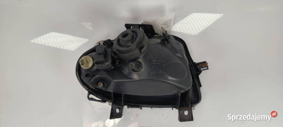 LAMPA LEWA PRZÓD RENAULT CLIO II osobowe