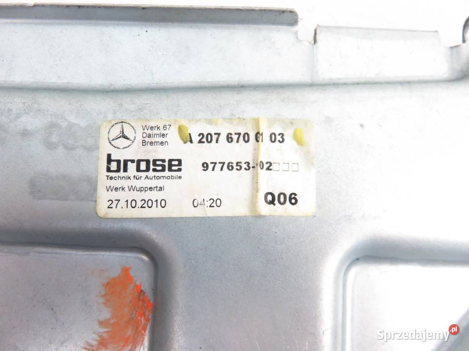 PODNOŚNIK SZYBY LEWY TYLNY MERCEDES 207