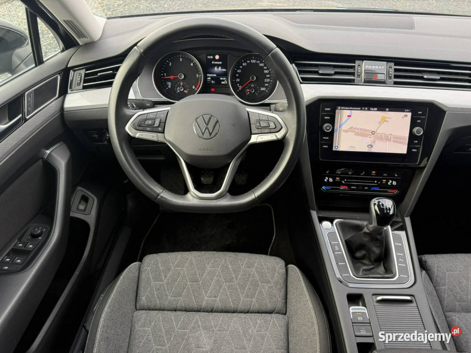 Volkswagen Passat Variant 20 TDI 150 2023 czujnik zmierzchu Wojkowice