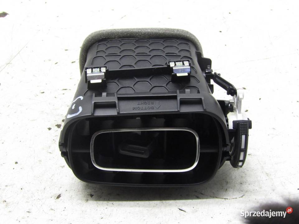 KRATKI NAWIEWU PRAWA PRAWE CITROEN C3 III Kratki nawiewu