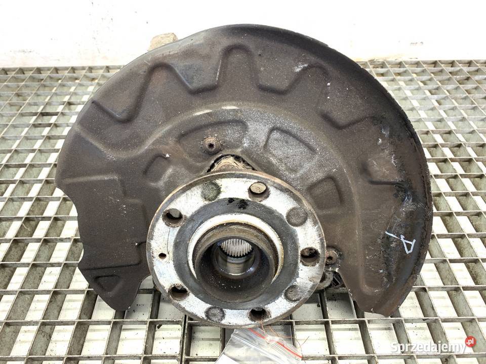 ZWROTNICA PRAWY PRZÓD VW PASSAT B8 20 150