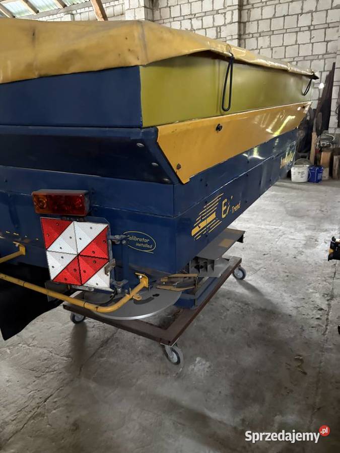 Rozsiewacz bogballe EX trend 2300l Zbuczyn