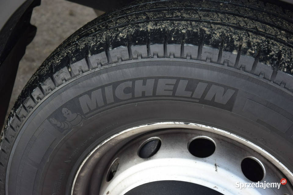 Iveco Daily 72C 30D Automat Laweta z Piętrem na Majdan Sieniawski