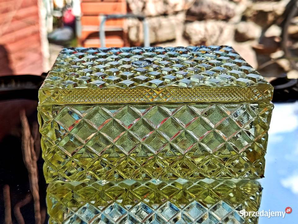 Piękna szkatułka puzderko Bohemia Klenica