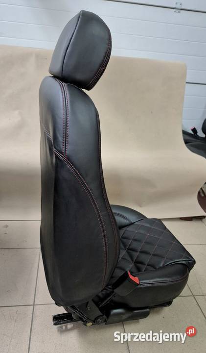 Fotele Fiat Barchetta Nowa skóra wielkopolskie Śmigiel