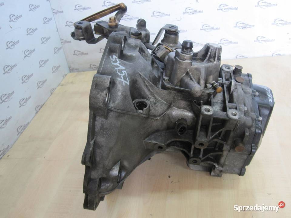 CORSA MERIVA AVEO 13 CDTI A13DTC 75 12r manualna świętokrzyskie