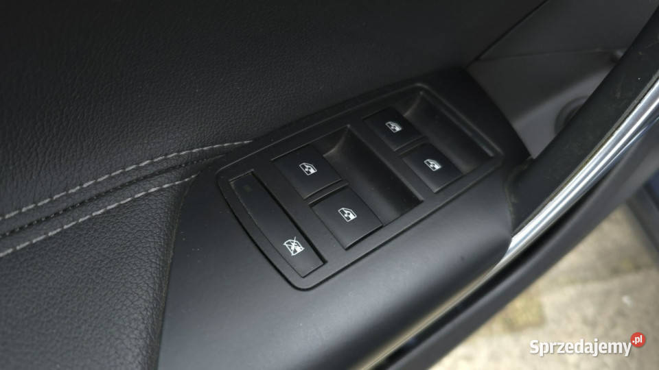 Opel Insignia czujniki parkowania nawigacja Insignia Szczecin