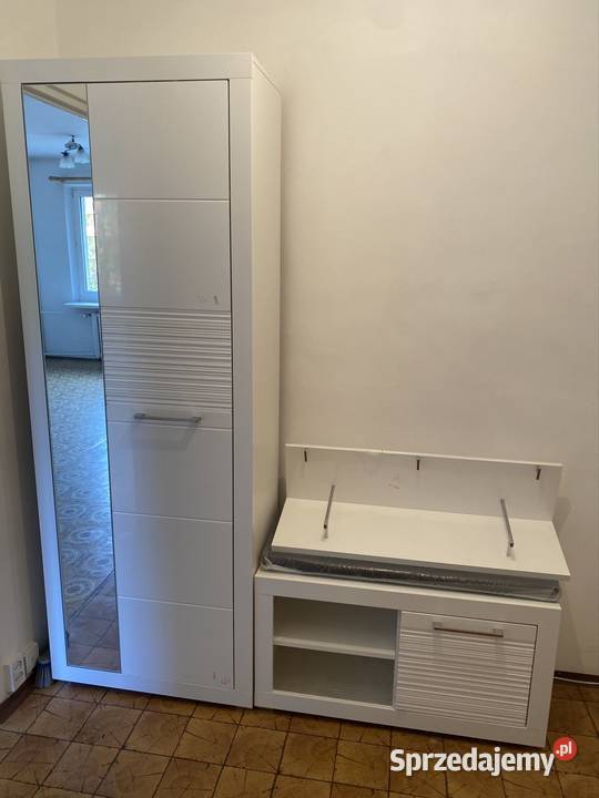 Komplet mebli do przedpokoju