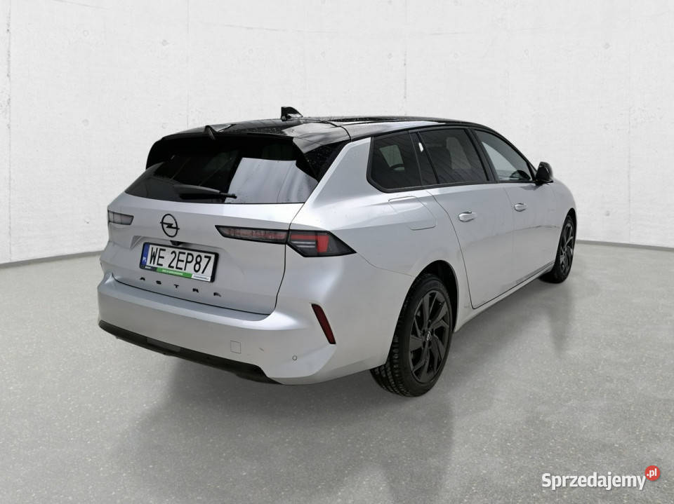 Opel Astra L 2021 Komorniki